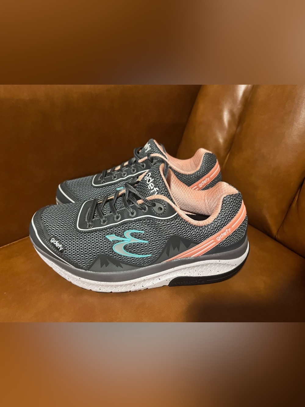 Gravity Defyer GraySalmon Women Mighty Walk orthopedic shoes size 10.5